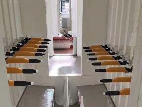 高端自動(dòng)搶